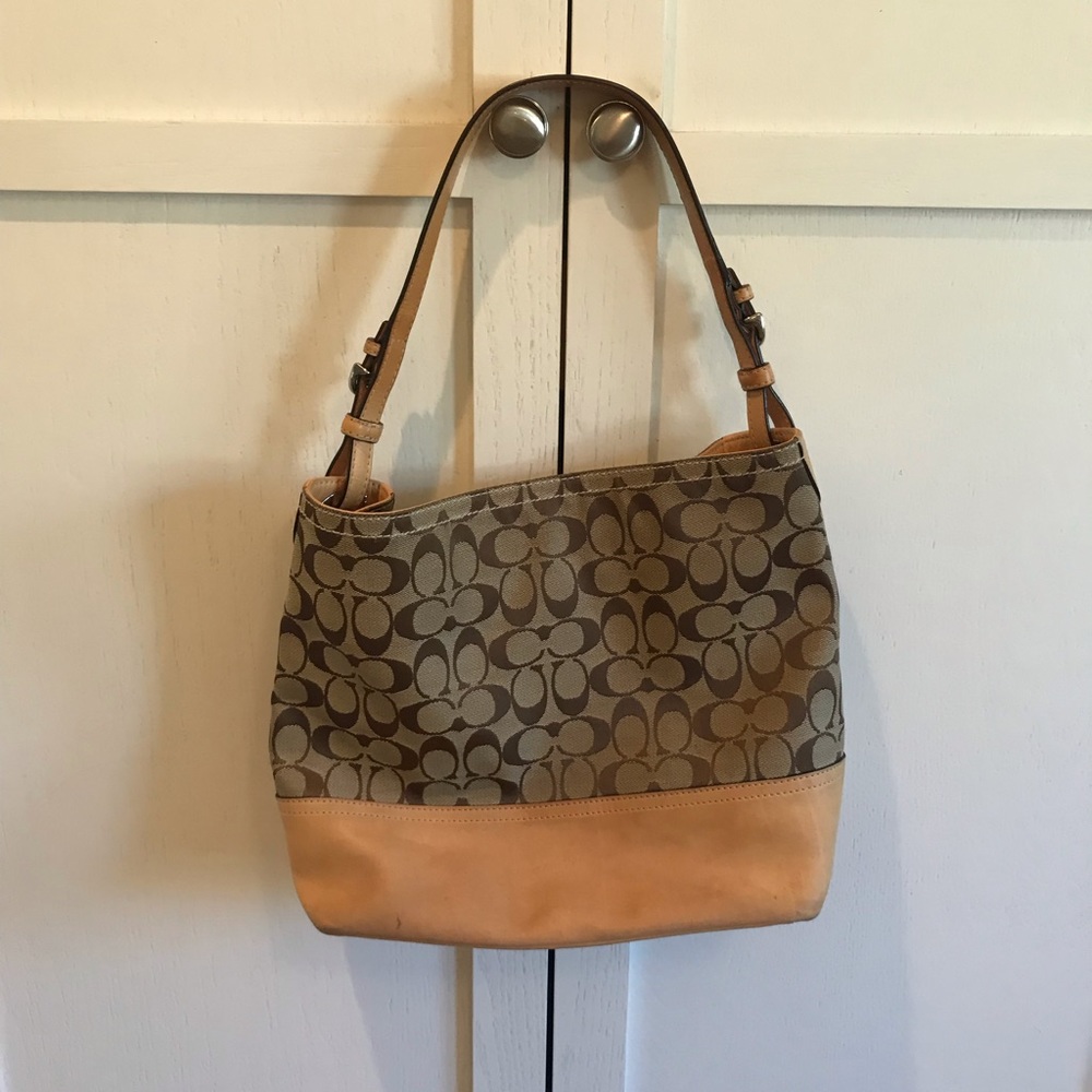 Coach Bucket Tote - Picture 2 of 4